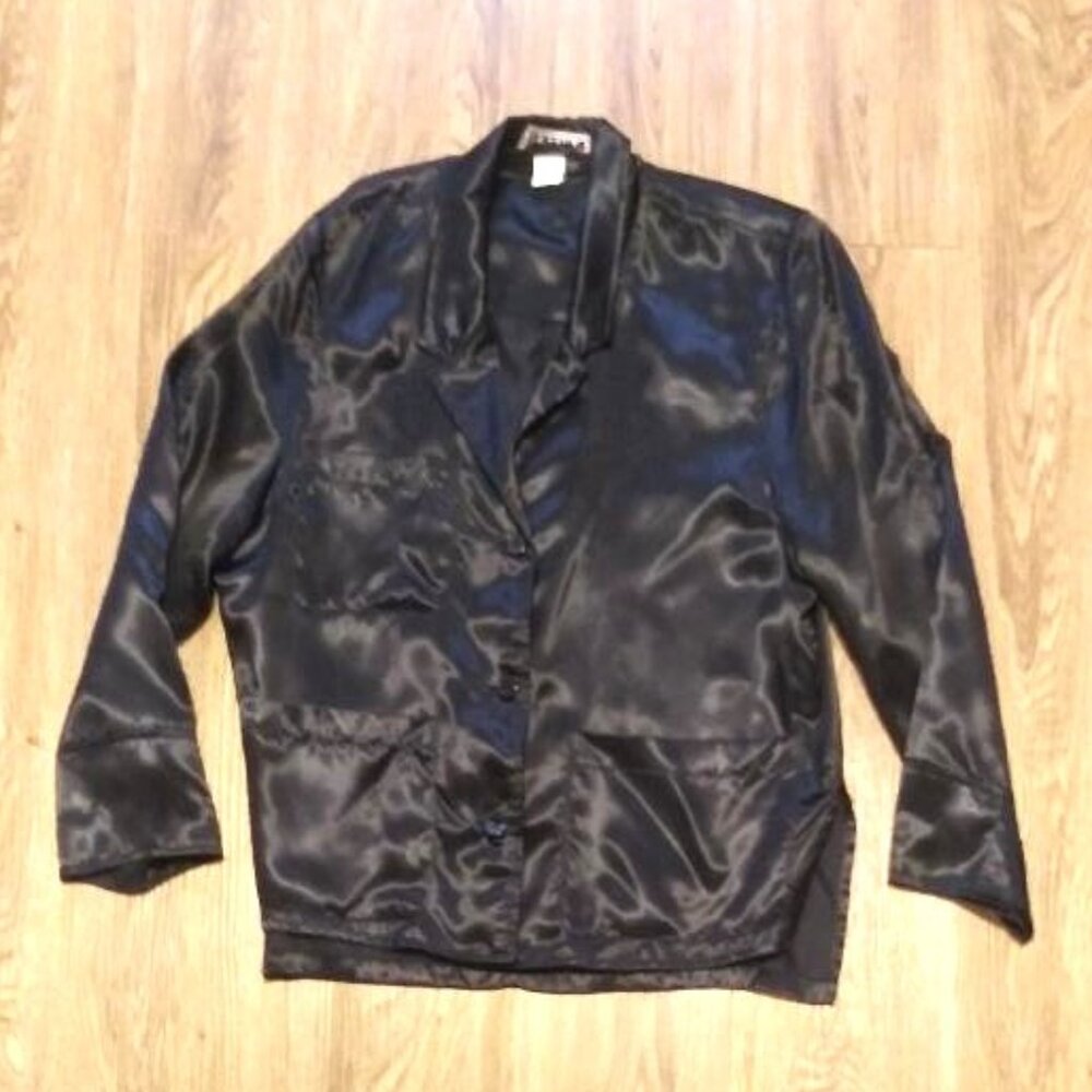 IN- WEAR SATIN BOXY BLAZER